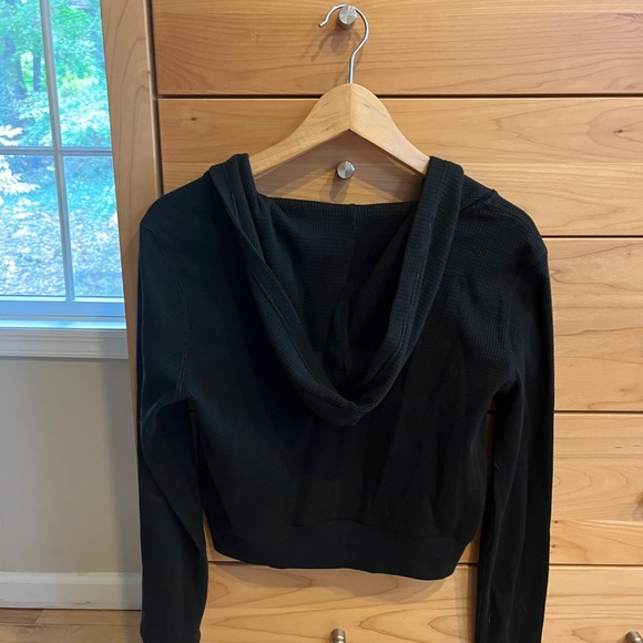 Aritzia zip up black waffle hoodie - Picture 3 of 3